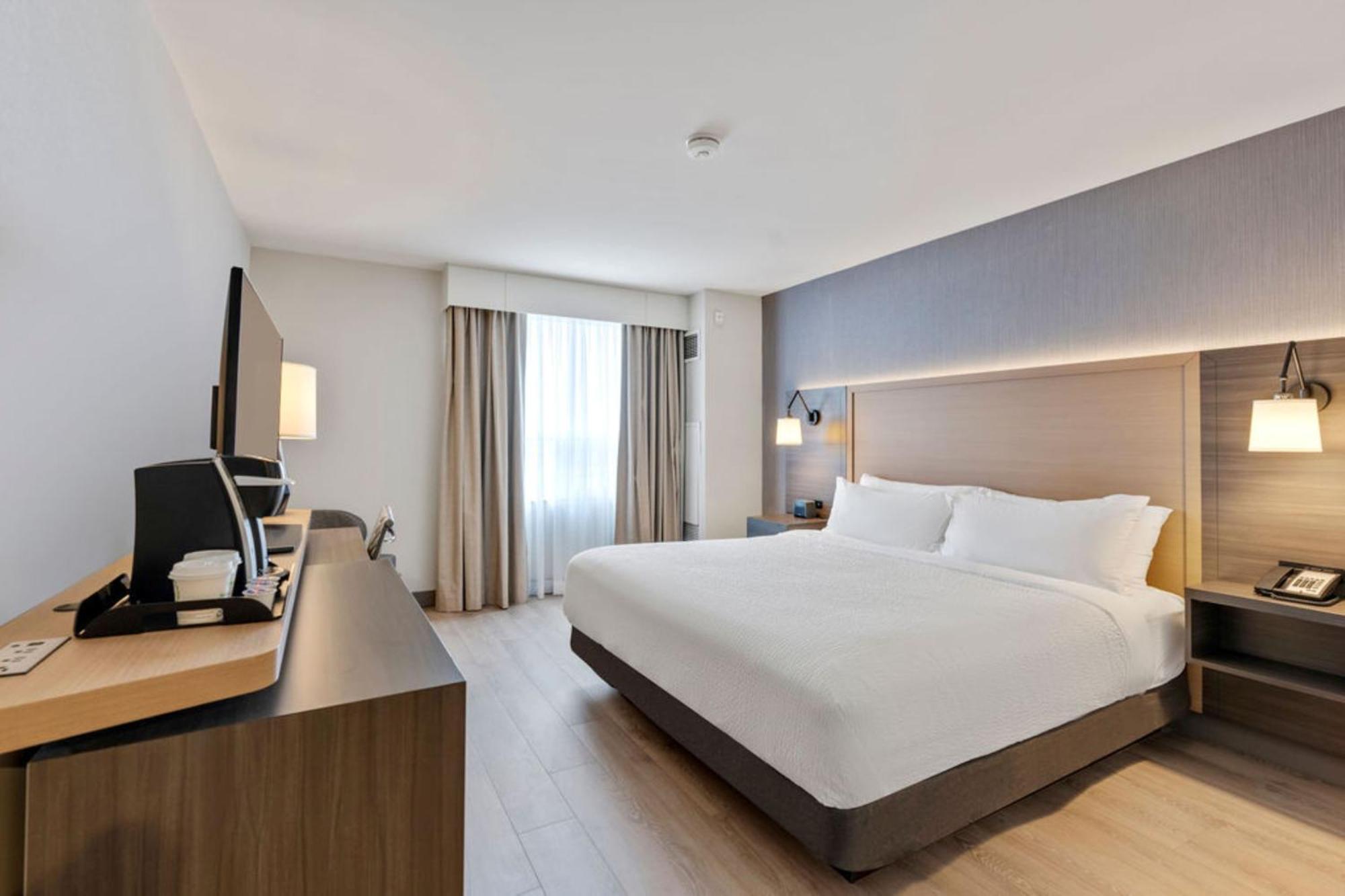 & Kanata By Ihg Hotel Ottawa