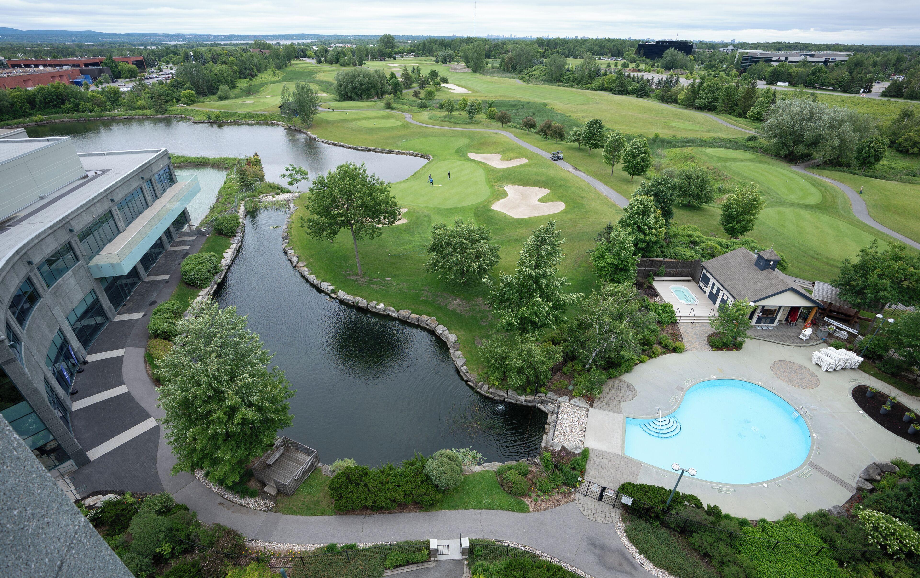 Brookstreet - West - Kanata