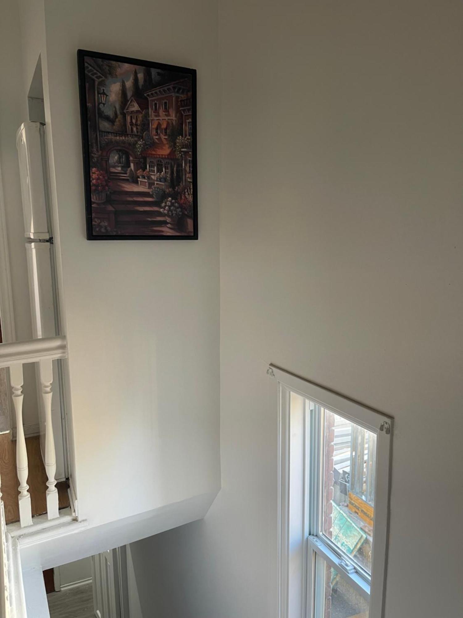 Apartment In Somerset Ottawa