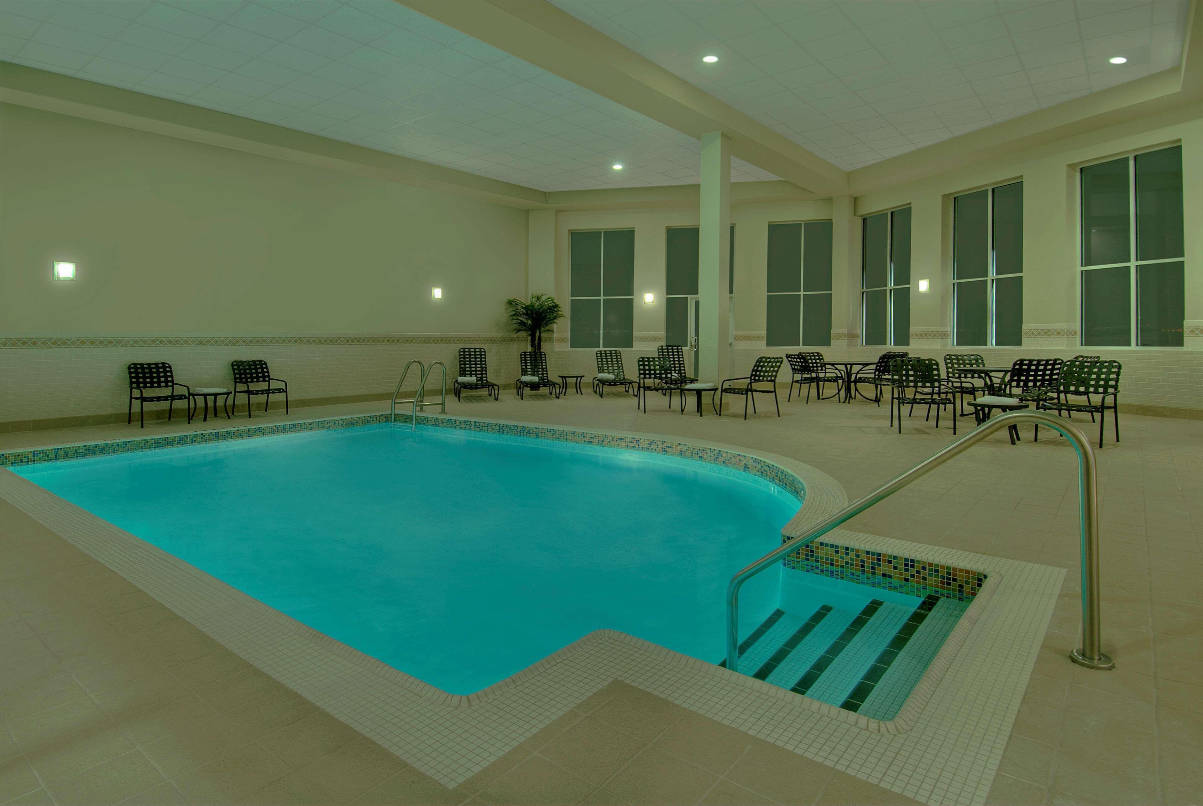 Hotel Hilton Garden Airport
