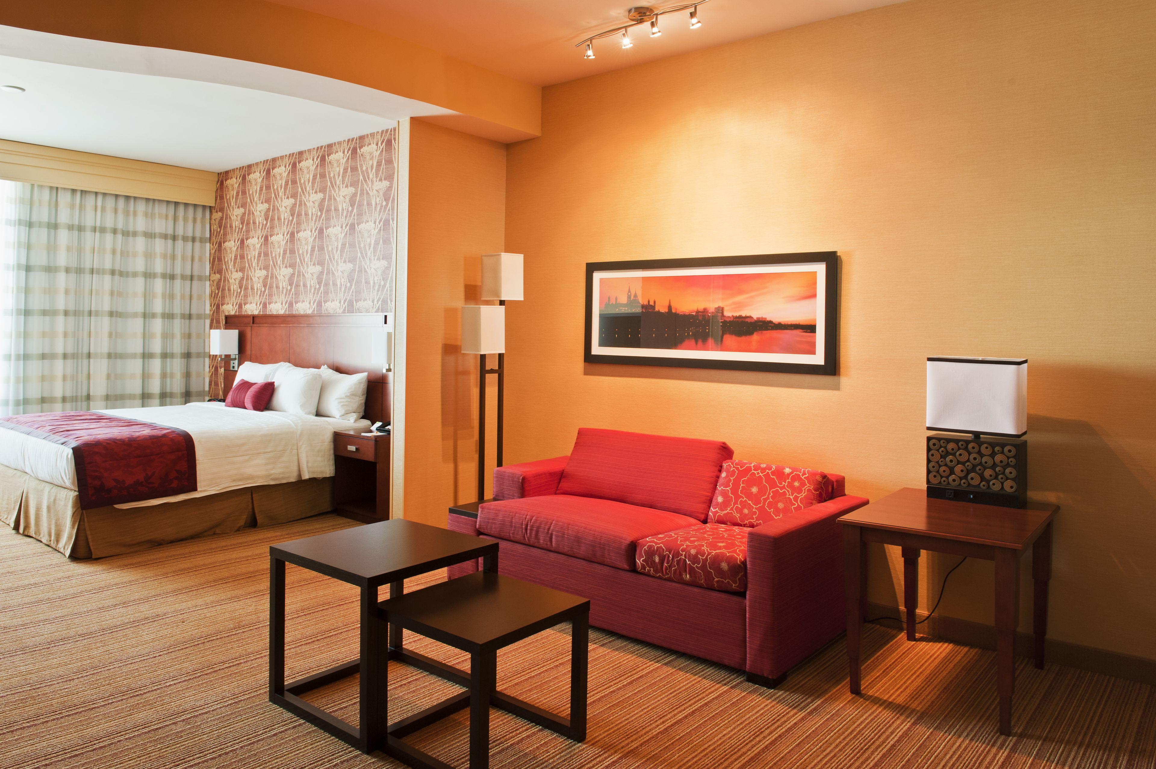 Courtyard By Marriott East 3*