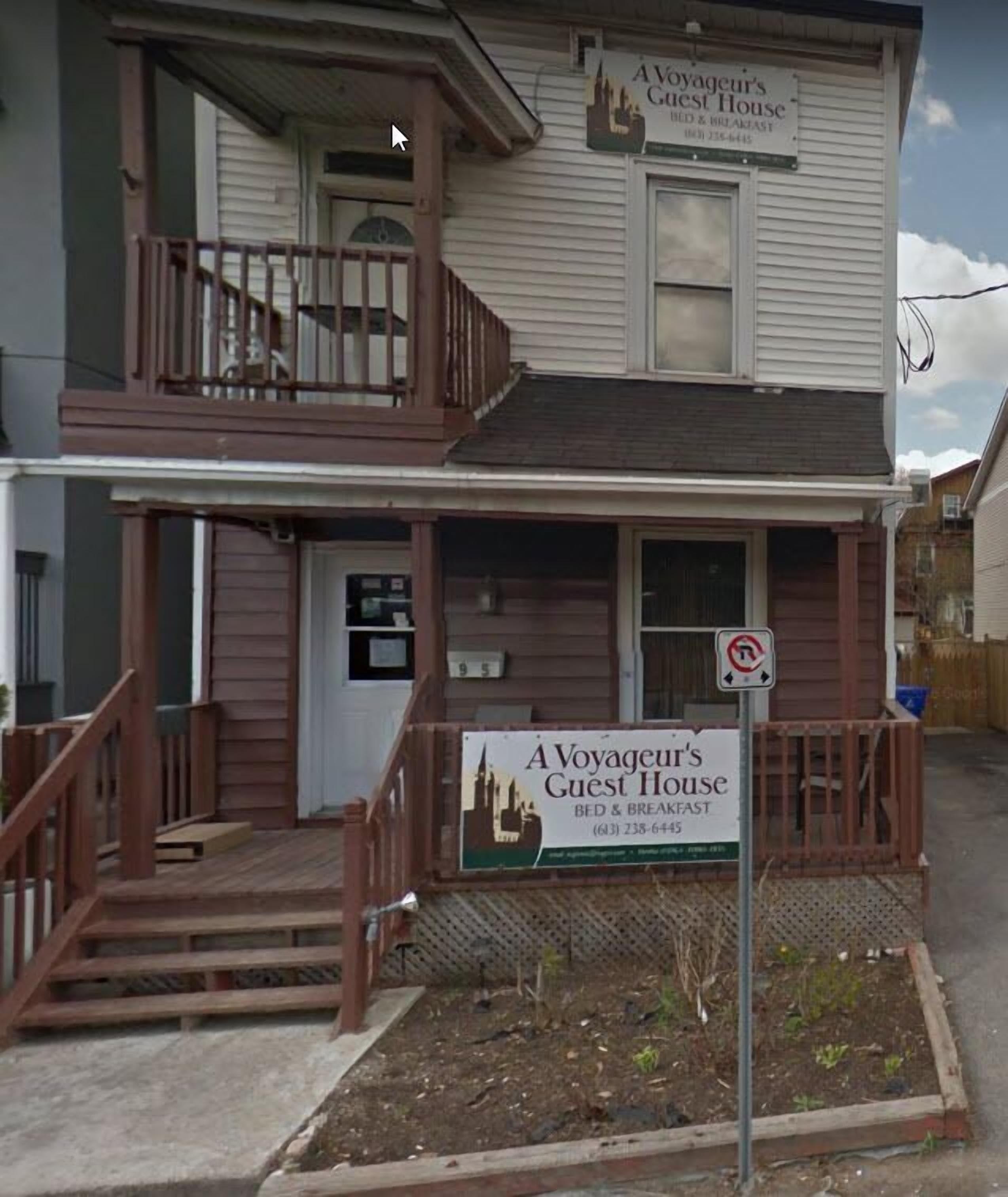 A Voyageur's 3* Ottawa