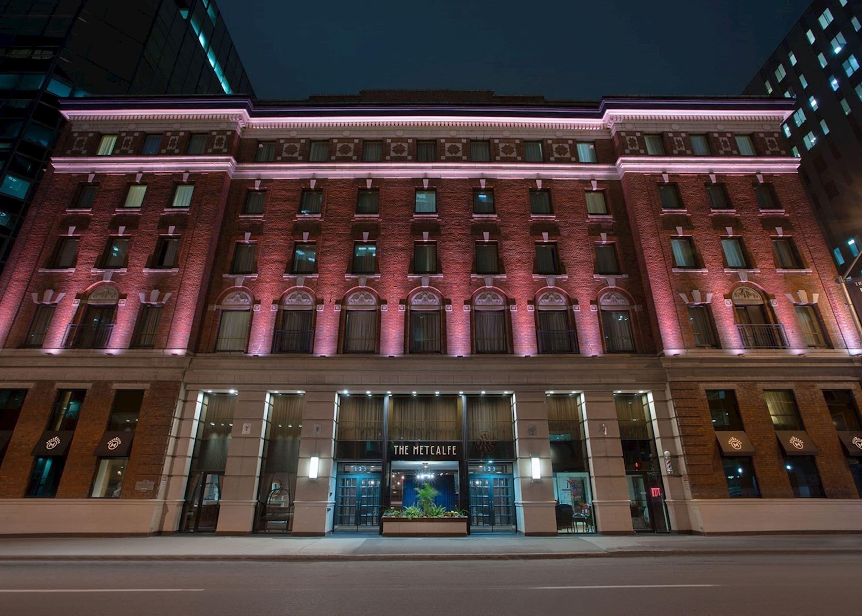 Metcalfe By Gray Collection 4*