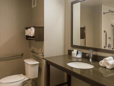 Hampton By Hilton Airport Hotel Ottawa
