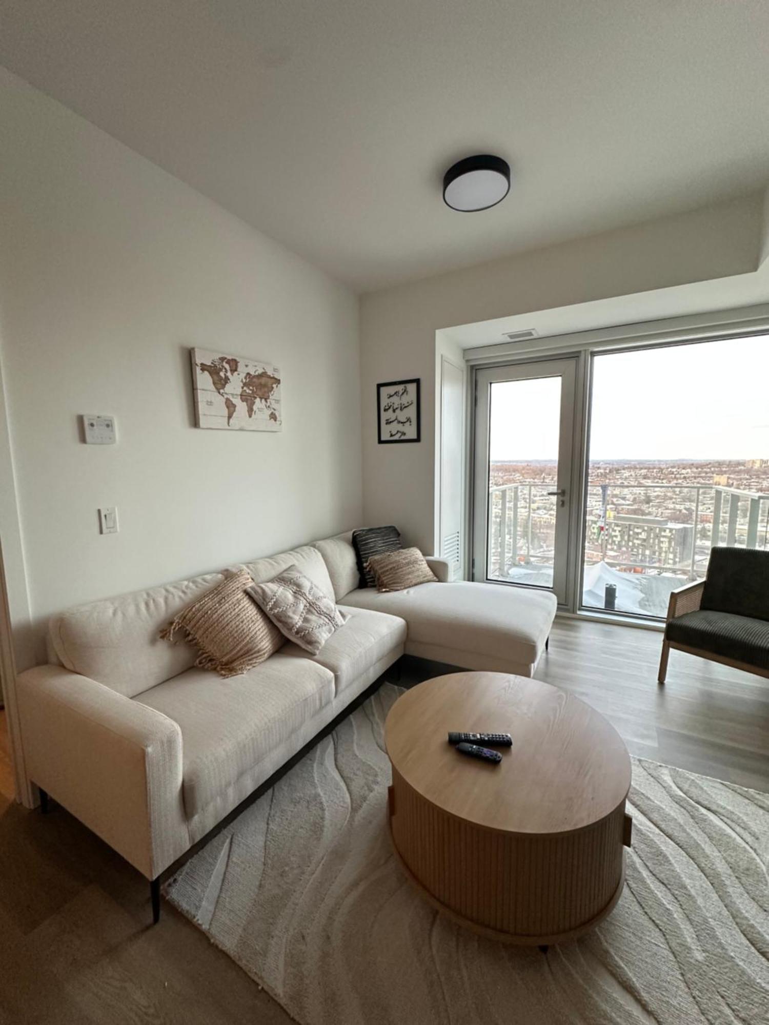 Vanier Luxury * Ottawa