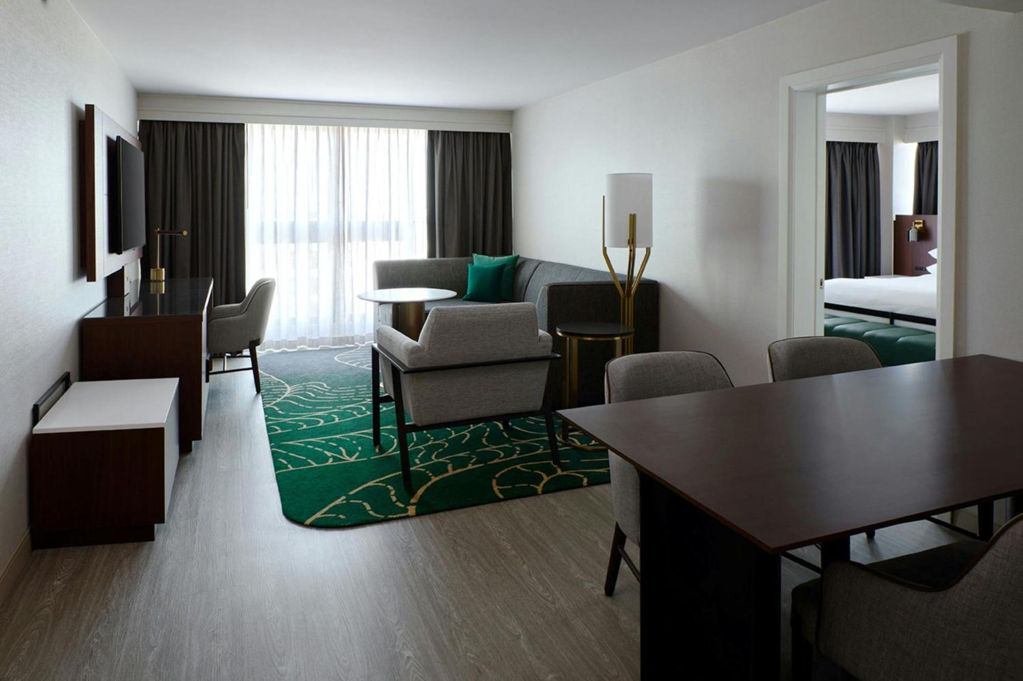 Marriott Hotel 4*