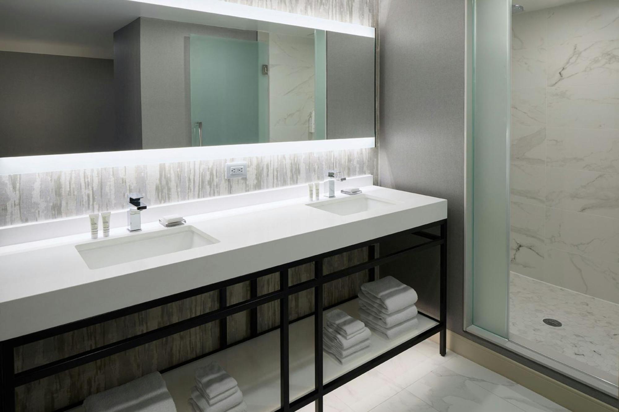 Marriott Hotel 4*