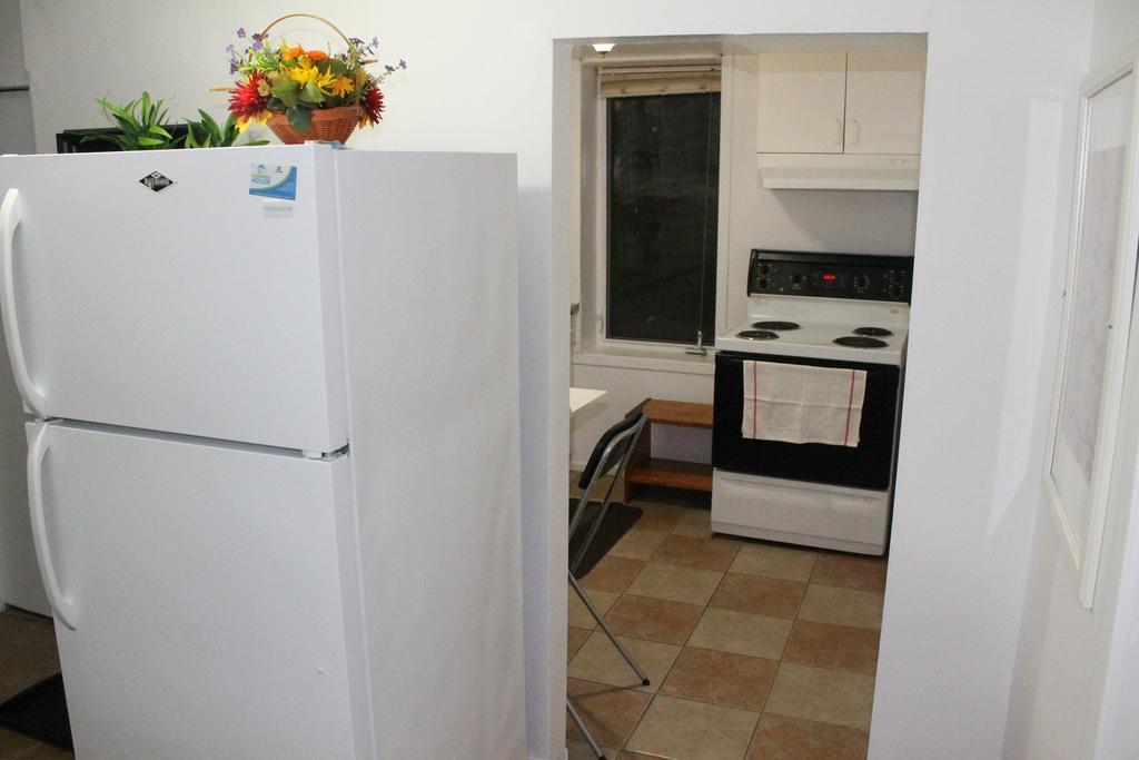 Apartment Adib Apartments - 931 Pinecrest Rd, Unit B *