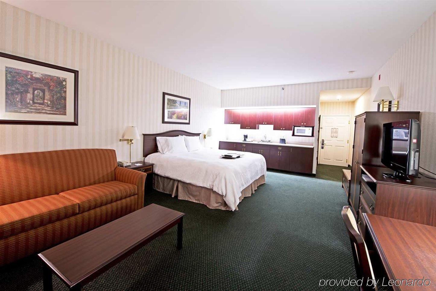 Hampton By Hilton Hotel 3*