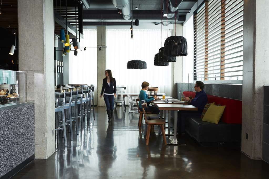 Hotel Alt Downtown 3*