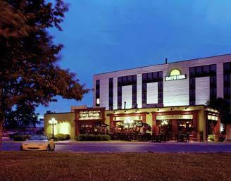 Hotel Days By Wyndham West