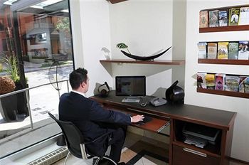 Bostonian Executive Suites Hotel
