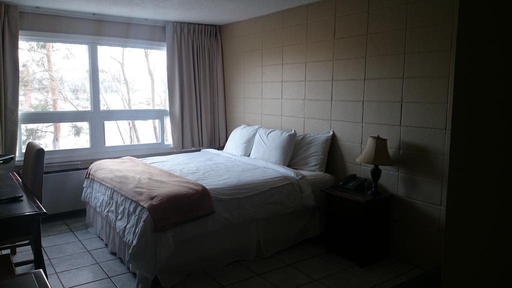Richmond Plaza Motel Ottawa