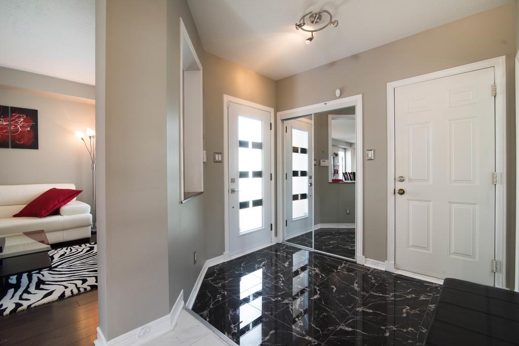 Holiday home Kashy Homes Luxury With Hot Tub