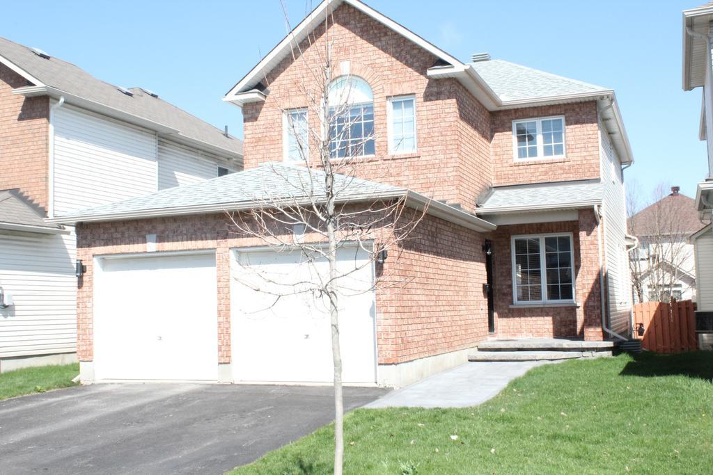 Kashy Homes Luxury With Hot Tub Ottawa