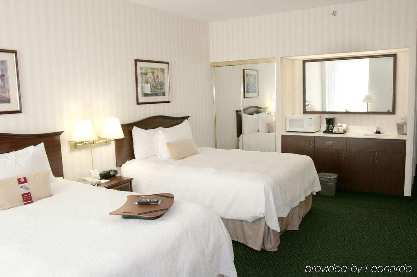 Hotel Hampton By Hilton 3*