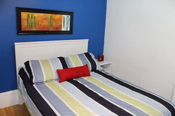Adib - 362 Friel St, Unit 2 Apartment Ottawa