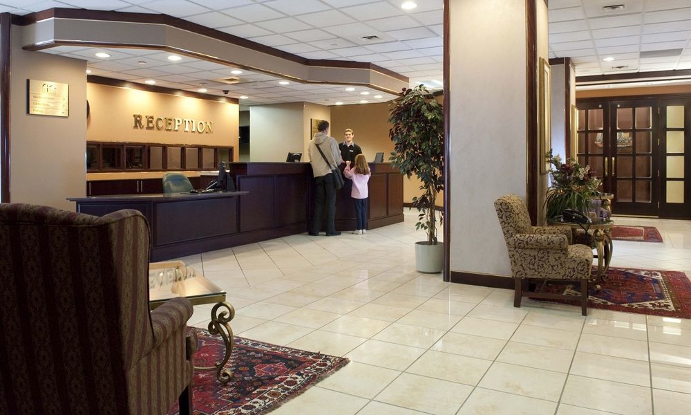 Capital Hill & Hotel 3*