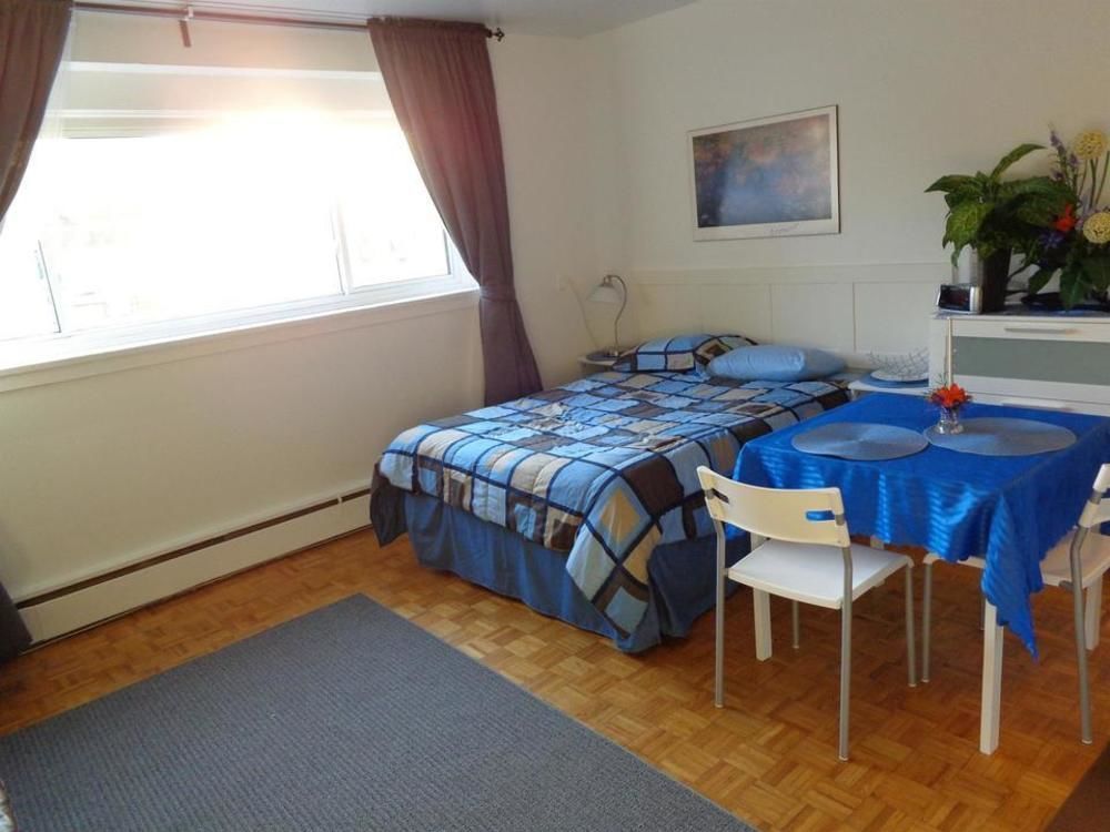 Apartment Adib 2448 Carling Ave *