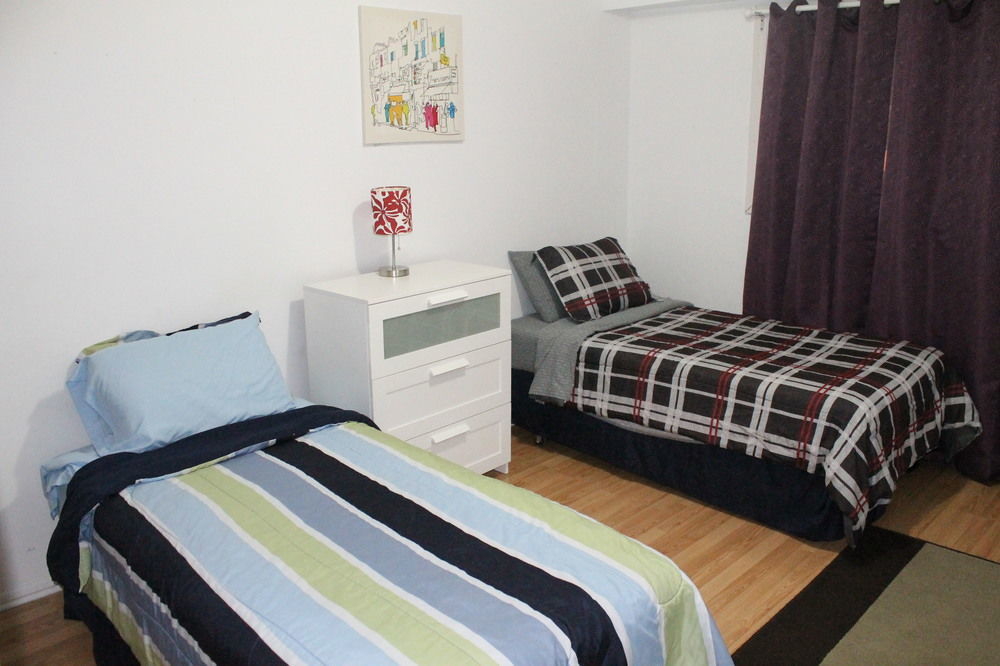 Apartment Adib Apartments - 931 Pinecrest Rd, Unit B Ottawa