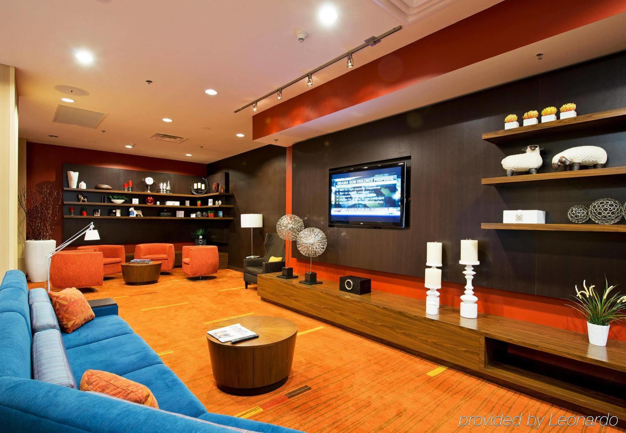 Hotel Courtyard By Marriott East 3*