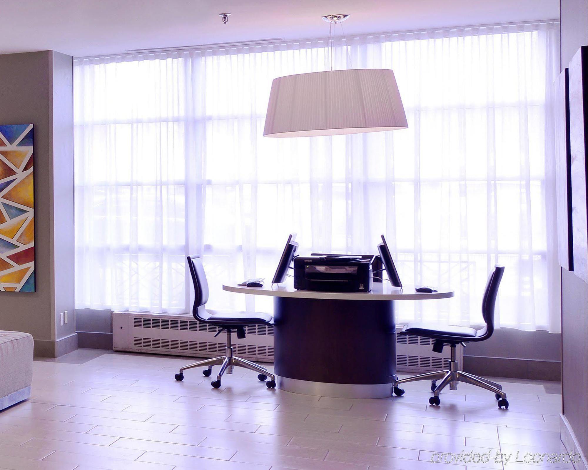 - Dwtn - Parliament Hill By Ihg