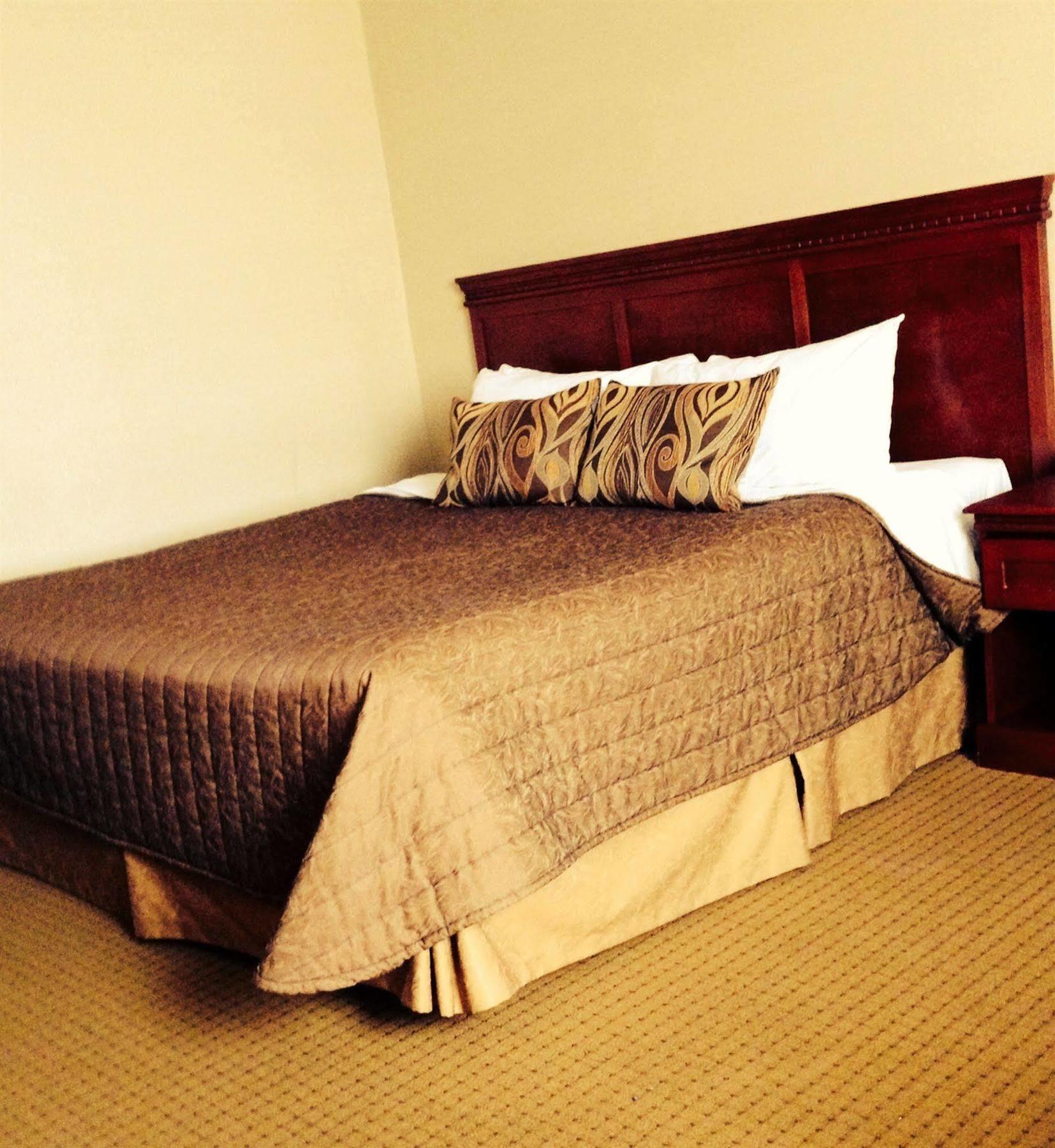 Welcominns Ottawa