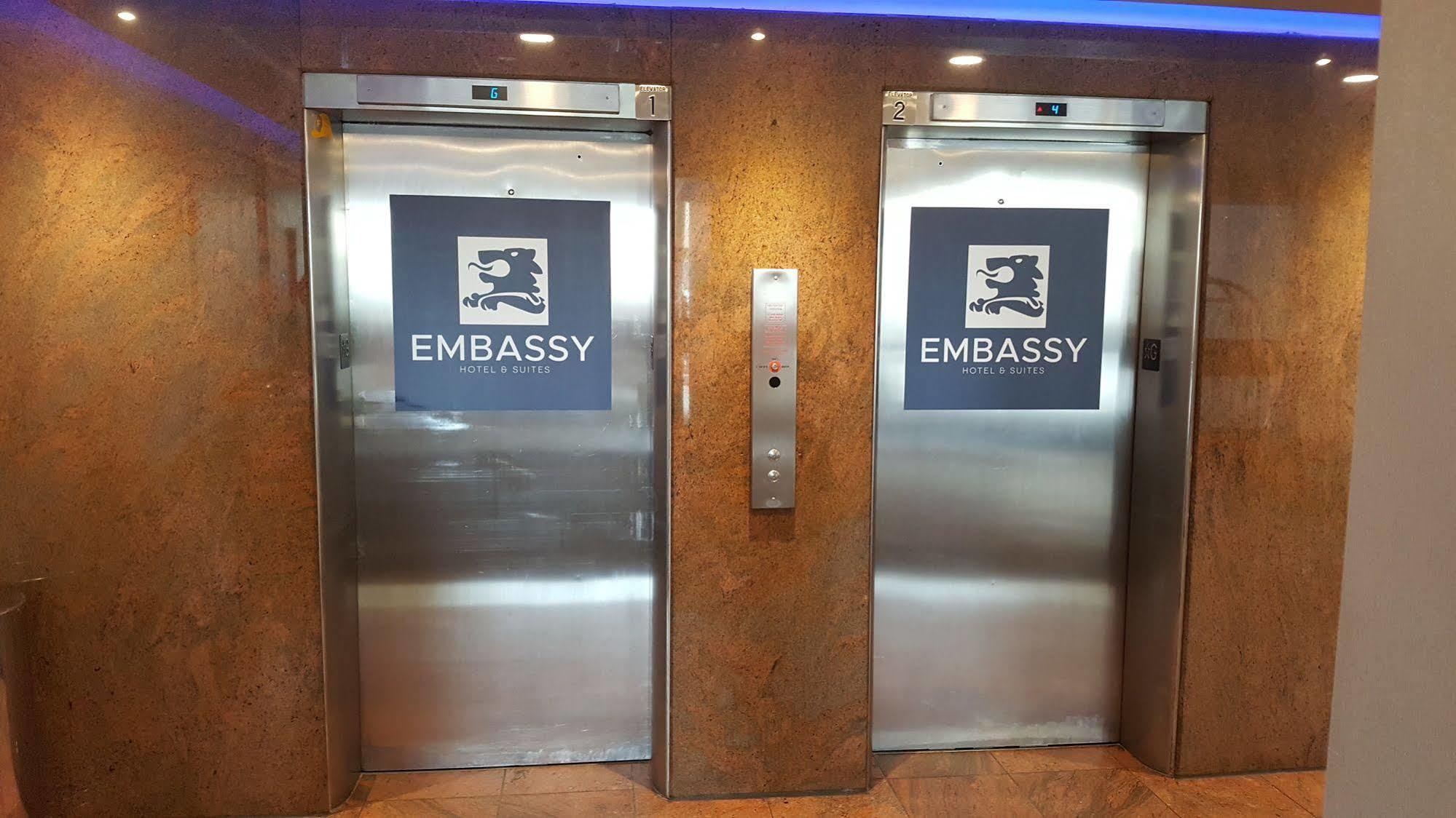 Embassy & 3*