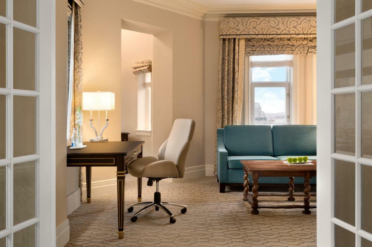 Fairmont Chateau Laurier Gold Experience Hotel 5*