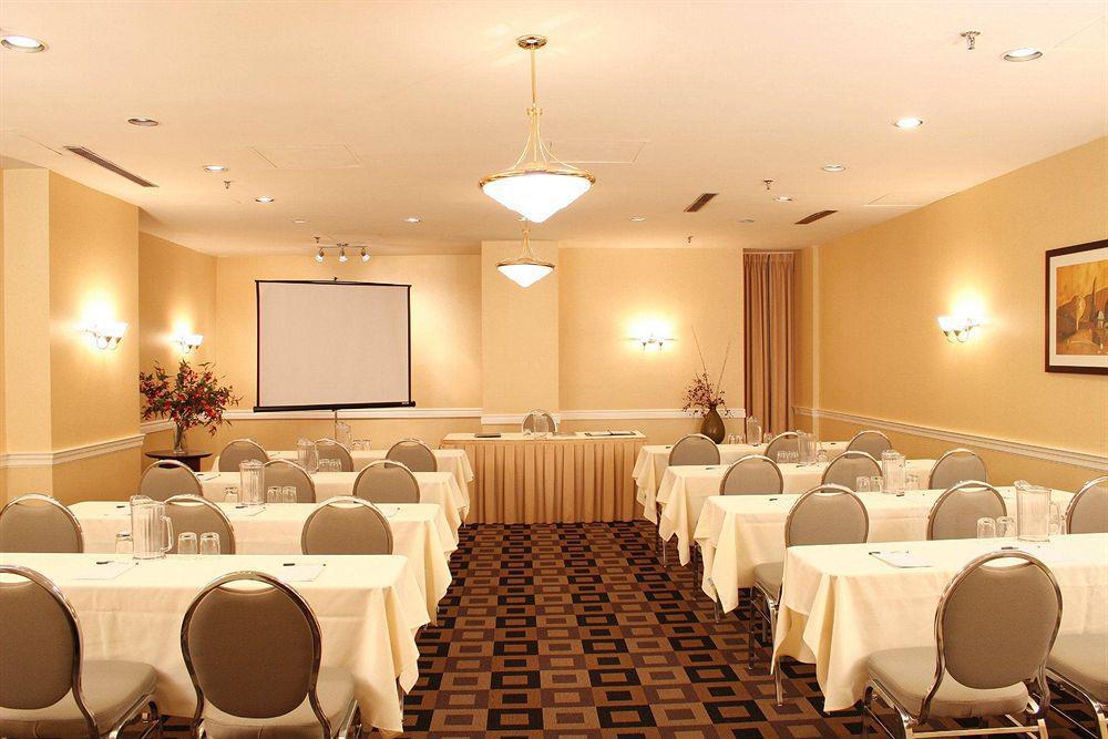 Hotel - Dwtn - Parliament Hill By Ihg