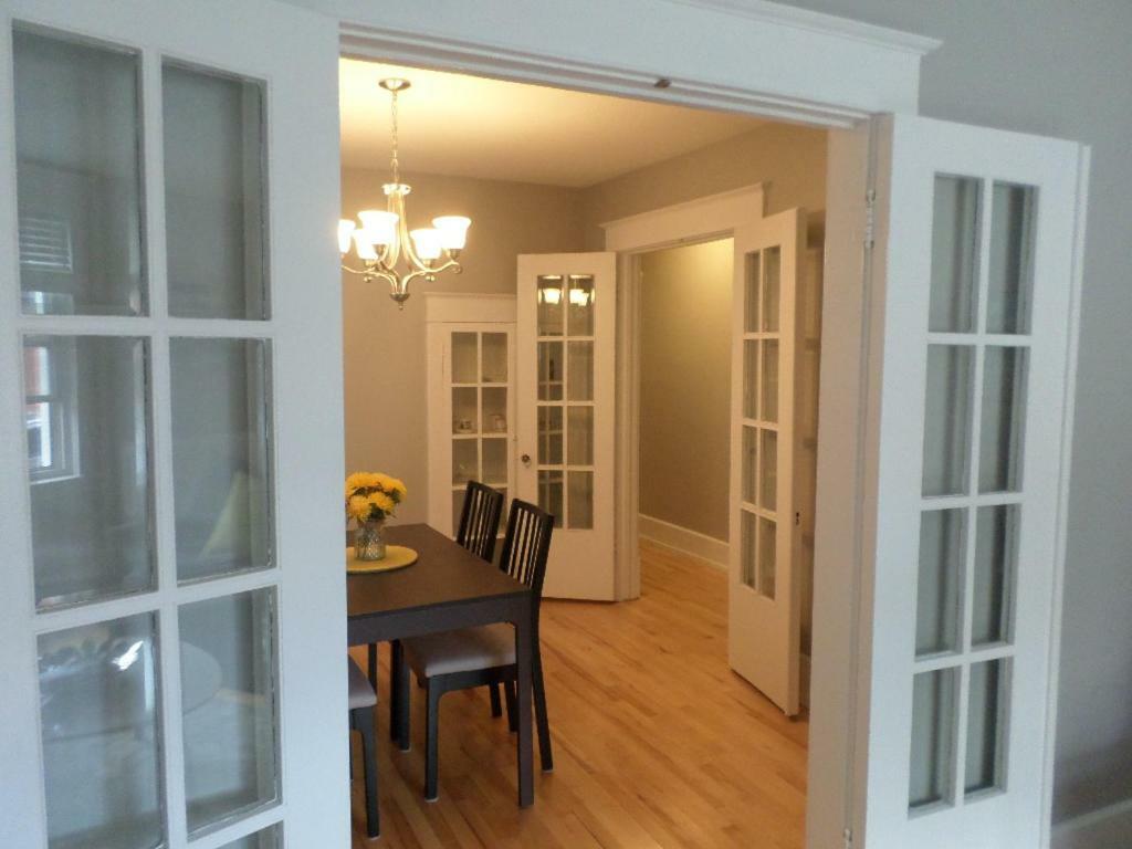 Beautiful, Clean, Quiet 2 Br-in Downtown Ottawa. Parking, Wifi And Netflix Included * Ottawa