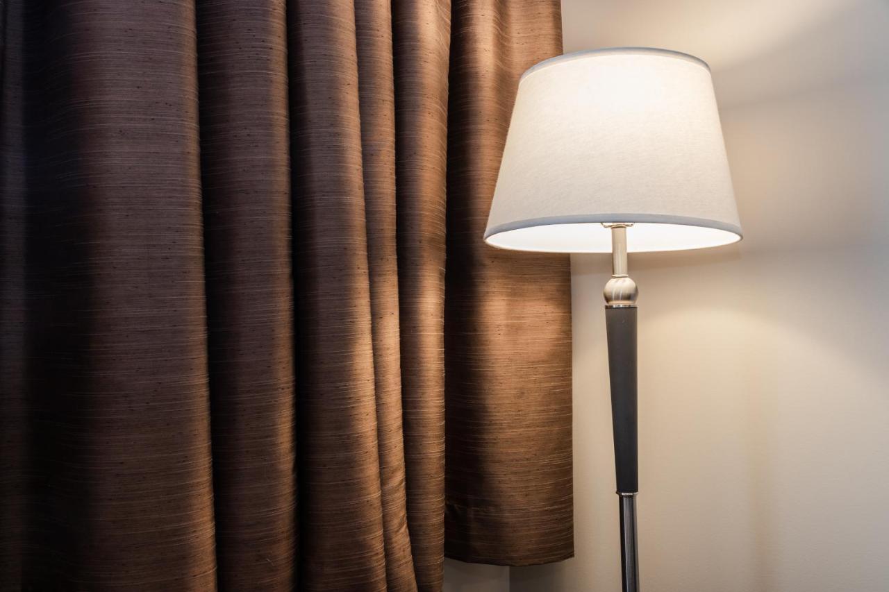 Motel Adam's Airport 3*