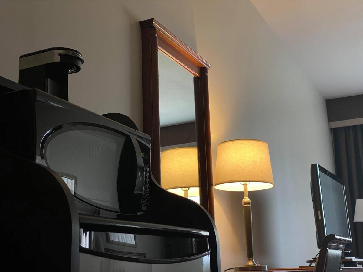 Motel Adam's Airport Ottawa